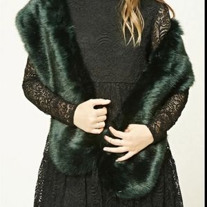FOREVER 21 faux fur wrap shawl